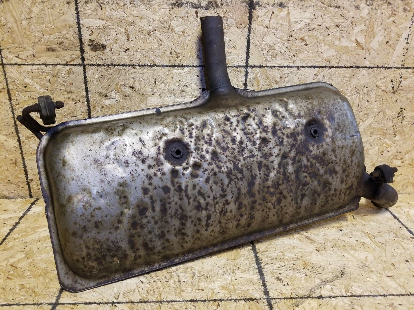 11 12 Dodge Caliber Rear Exhaust Muffler 2.0l OEM
