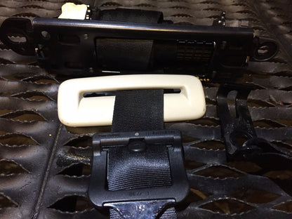 06 07 08 09 Saab 9-5 Rear Right Pass Side Seat Belt Retractor OEM