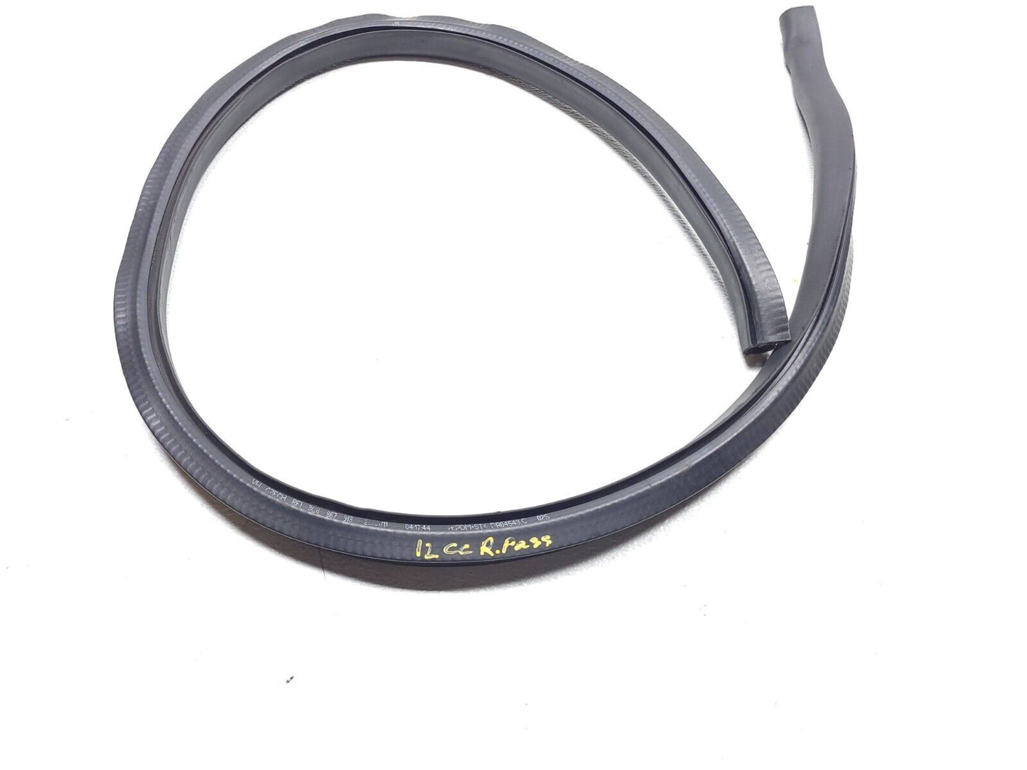 09 10 11 12 Volkswagen Cc Door Weatherstrip Seal Rear Right Passenger Side OEM