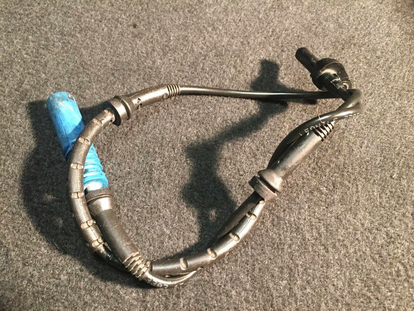 02 03 04 05 BMW 745i E65 Front Wheel ABS Speed Sensor Left/right 0265007592 OEM