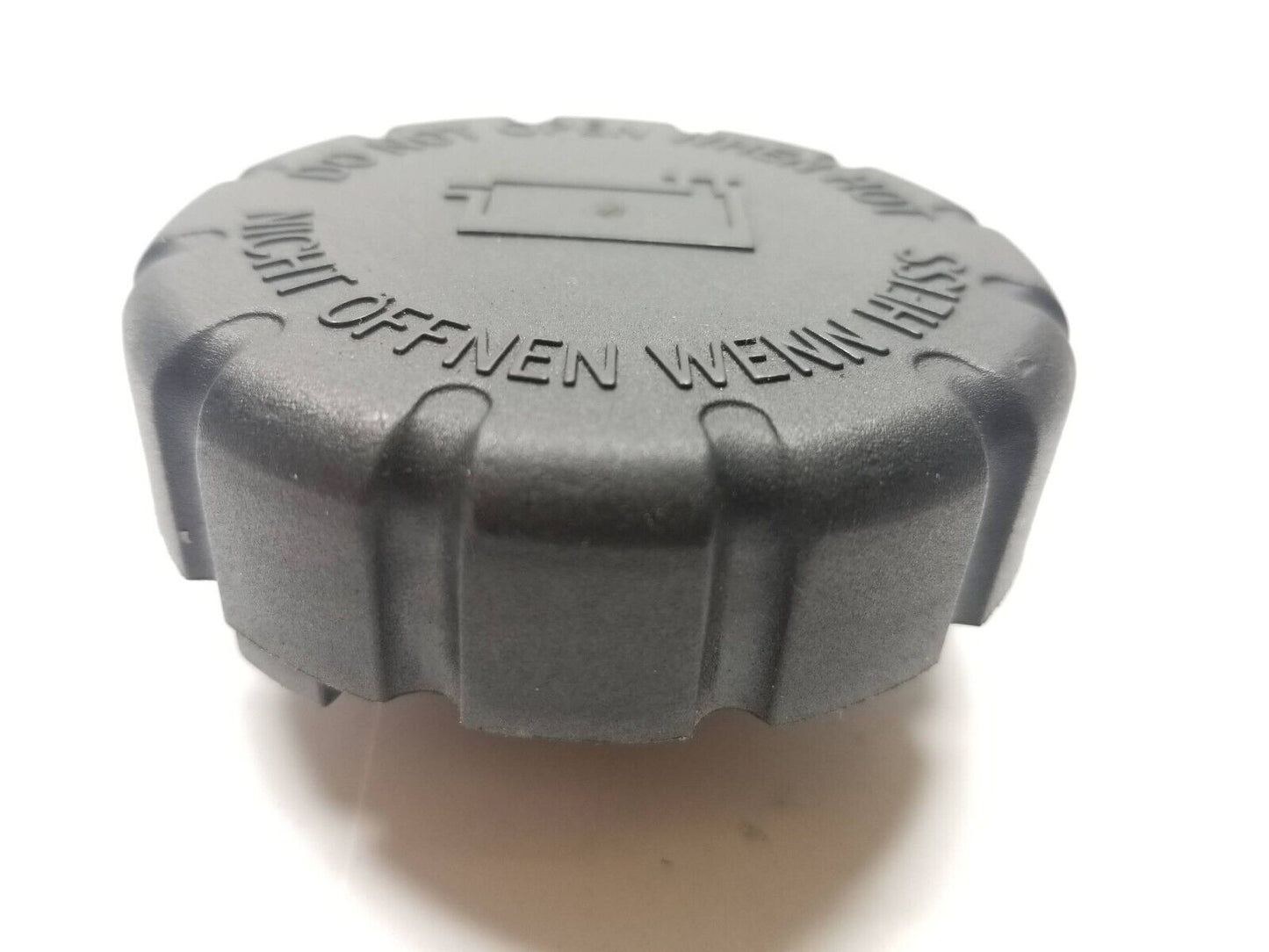 12 13 14 Mercedes-benz C300 Coolant Reservoir Cap  OEM