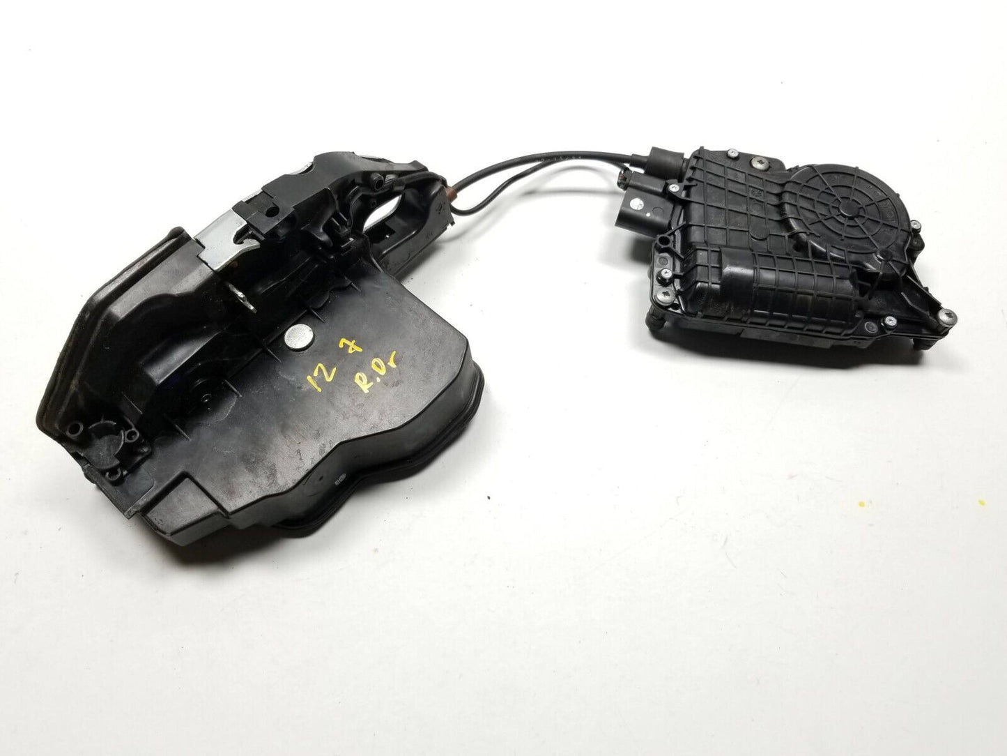09 10 11 12 BMW 750li Rear Left Driver Side Door Lock Latch Actuator & Motor OEM
