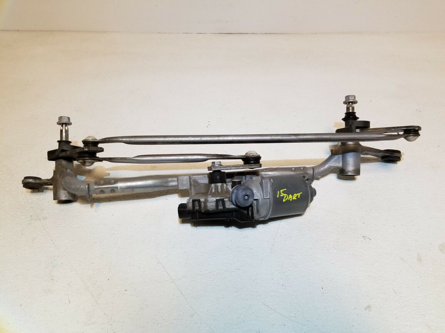 13 14 15 16  Dodge Dart Windshield Wiper Motor Transmission 68081368aa OEM 76k