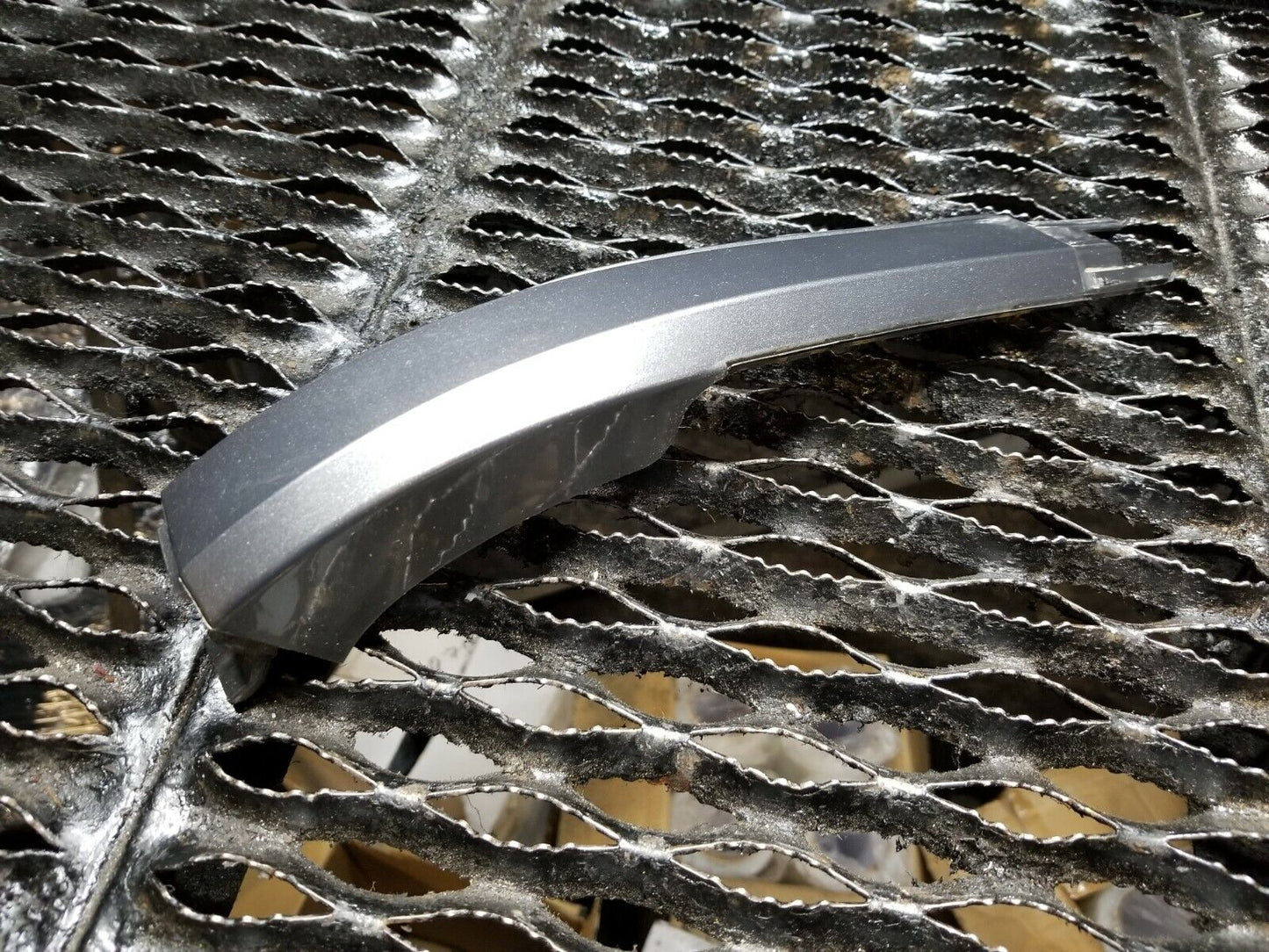 11 12 13 Kia Soul Roof End Cap Molding Left Driver Side OEM