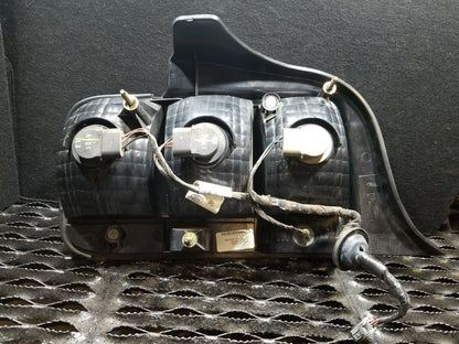 05 06 07 08 09 Ford Mustang Convertible Right Pass Side Tail Light OEM 44k