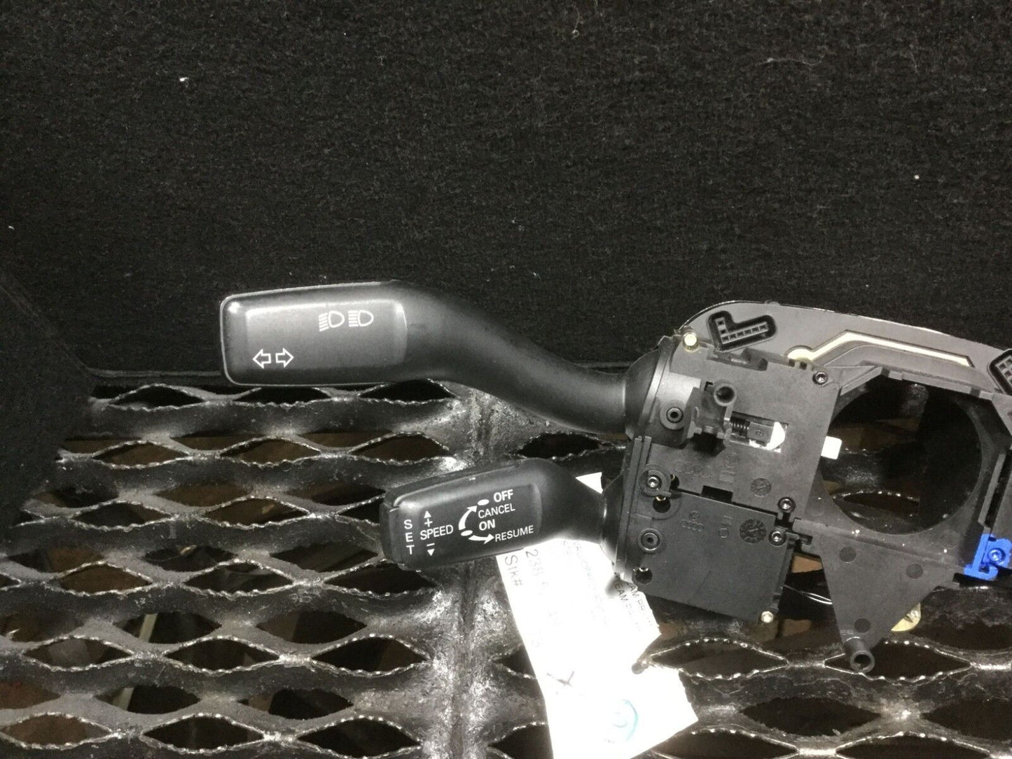 05 06 07 08 Audi A4 Steering Column Switch Turn Signal Wiper Switch OEM N42 55k