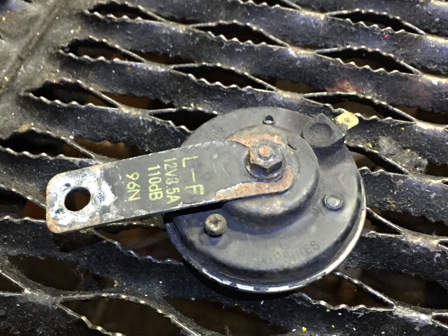 08 09 10 Subaru Impreza 2.5l Horn Signal  110db OEM D43