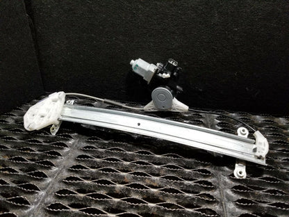 15 16 17 Subaru Legacy Front Right Door Window Regulator Passenger Side OEM