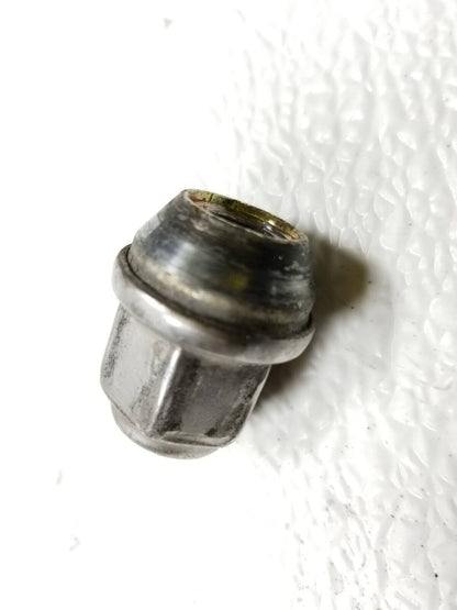 2012 - 2020 Dodge Journey Wheel Lug Nut 20 Pcs OEM