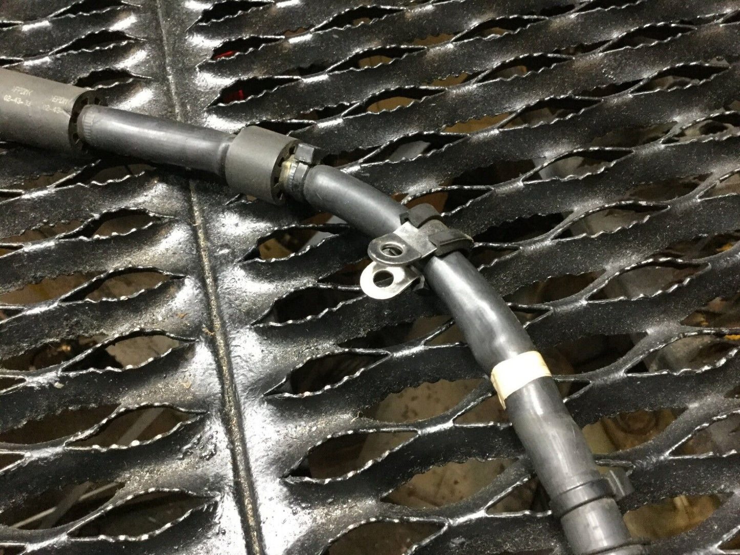 04 05 06 Porsche Cayenne 3.2l Positive Battery Cable Wiring Harness OEM