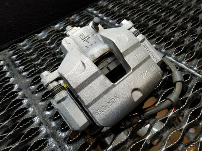 16 17 18 19 Chevrolet Malibu Front Left Driver Side Brake Caliper OEM 3k