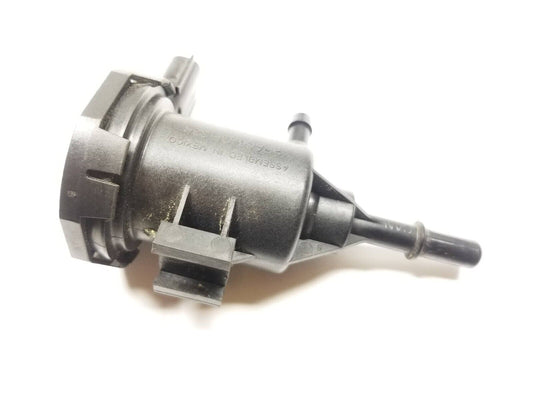 15 16 17 18 19 Chrysler 300 3.6l Fuel Vapor Purge Valve 04891738aa OEM