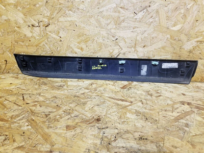 07 08 09 10 11 12 GMC Acadia Rear Left Driver Side Door Sill Molding OEM