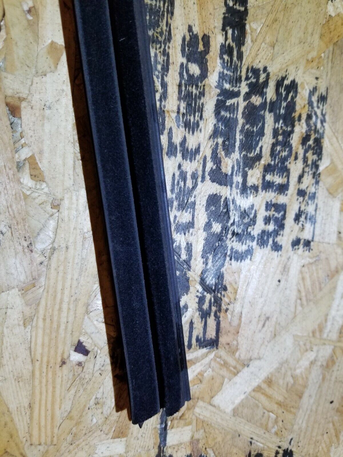 14 15 16 17 Nissan Versa Sdn Rear Left Driver Door Window Belt Seal Molding OEM