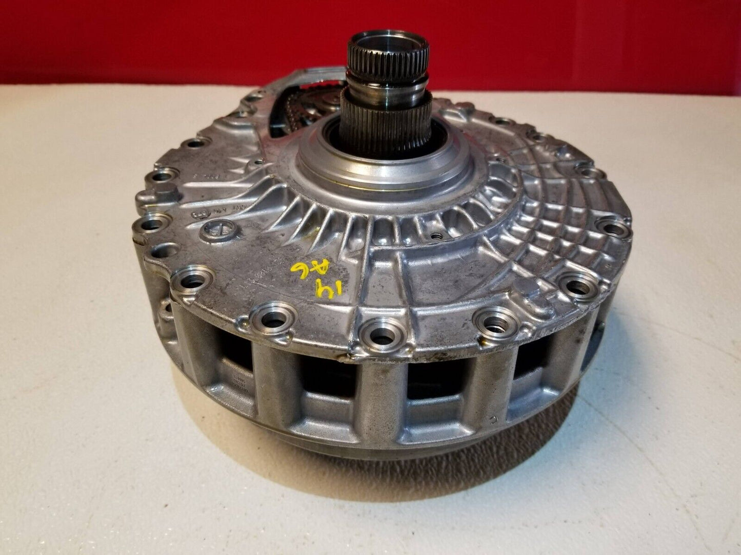 12 13 14 15 Audi A6 3.0t Transmission Oil Pump 1087410072 OEM