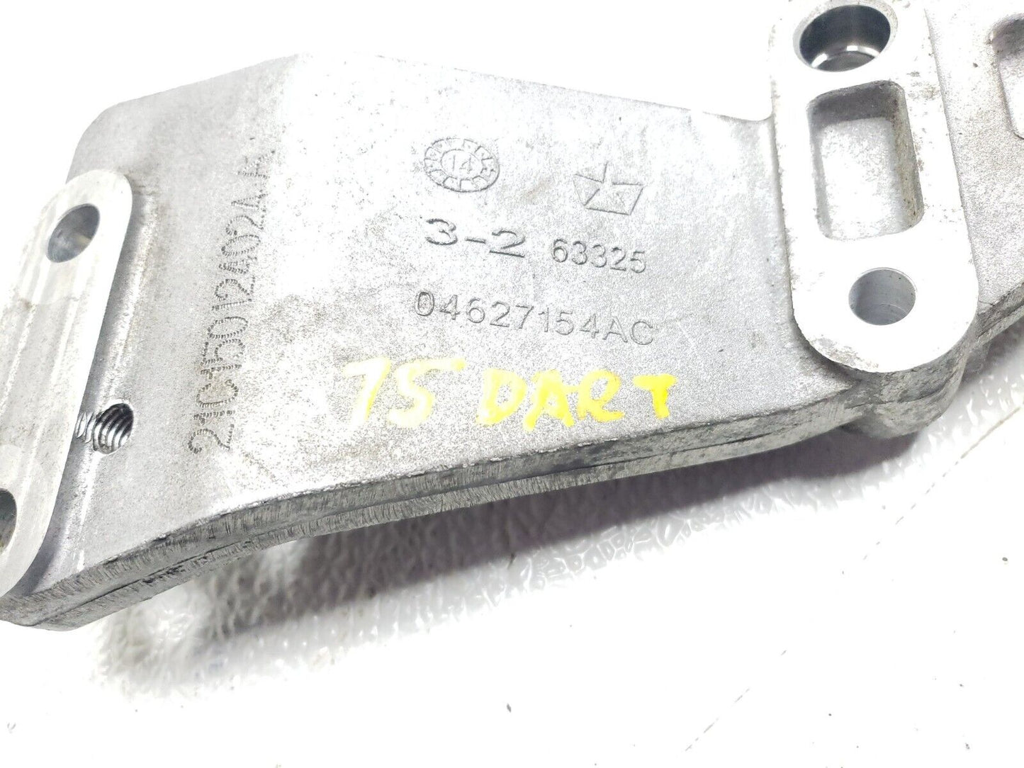 15 16  Dodge Dart 2.4l Alternator Bracket 04627154ac Ome 76k