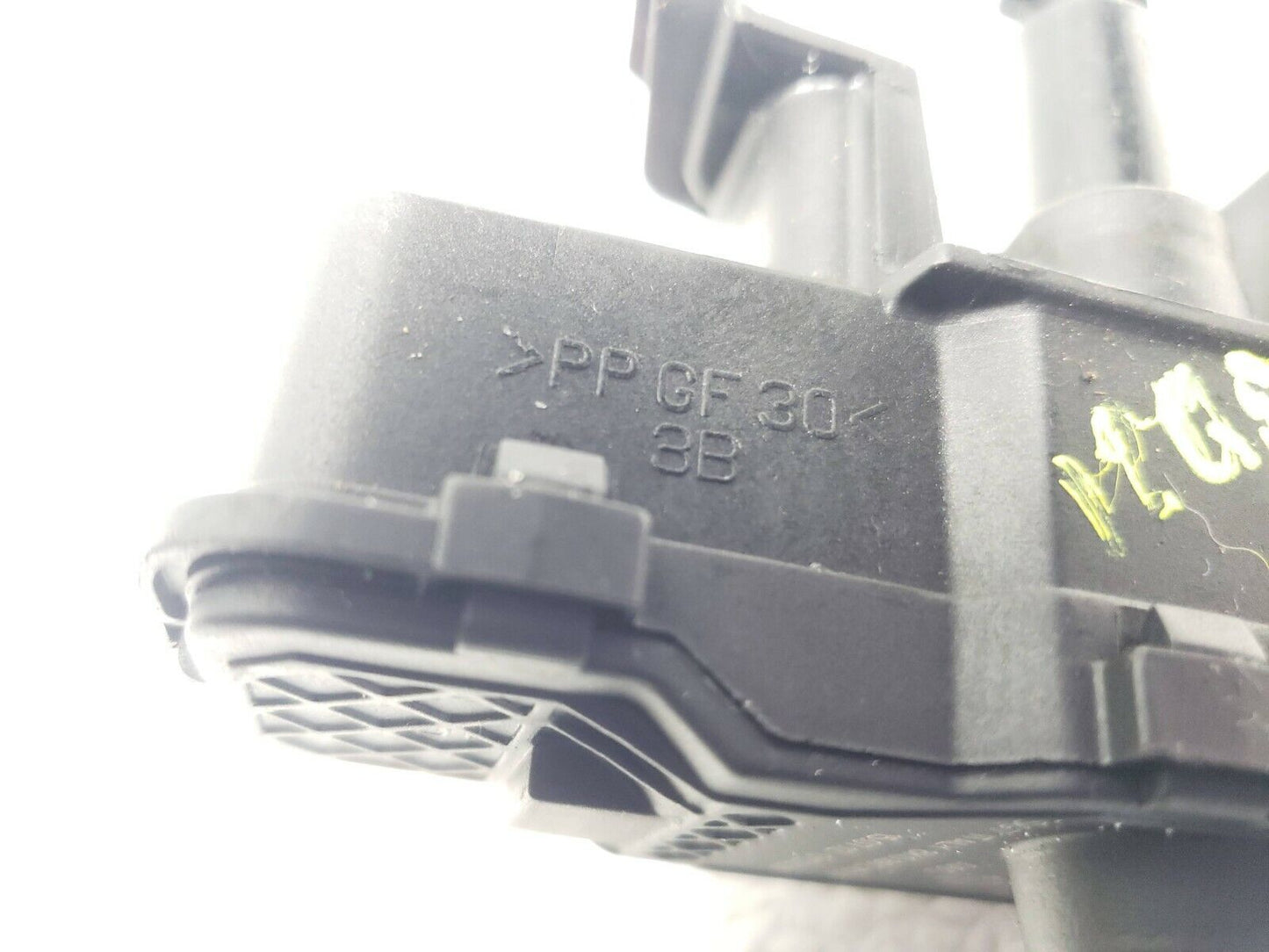 10 11 12 Audi Q5 Fuel Tank Door Lock Latch OEM 72k Miles