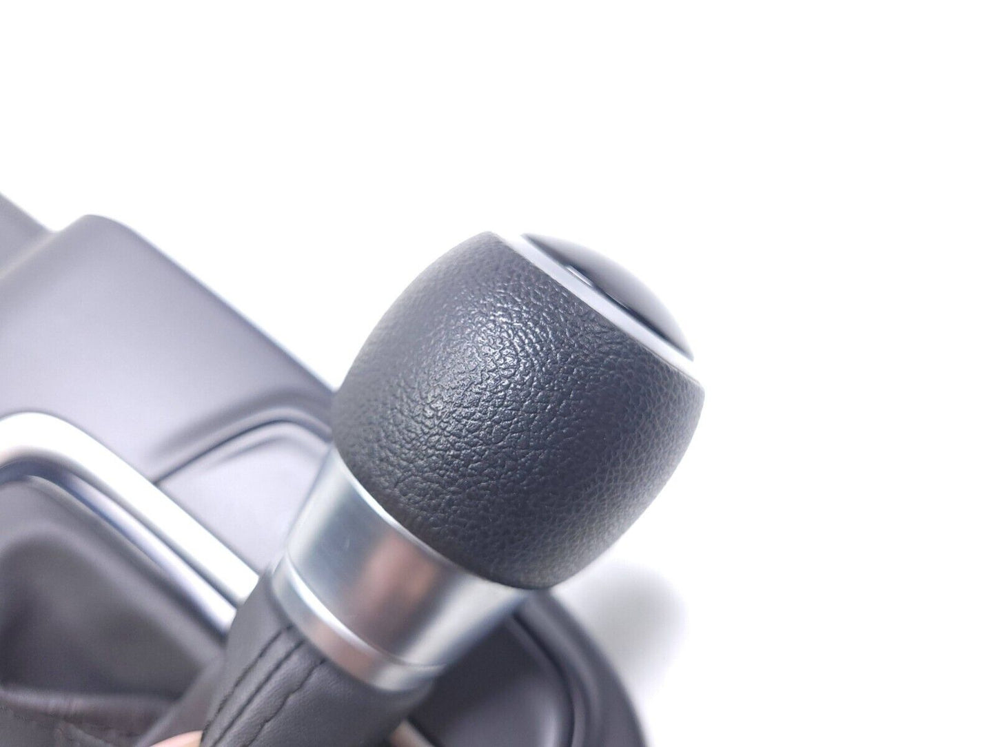 18-21 Hyundai Kona At Transmission Shifter Trim Indicatir W/ Boot & Knob OEM