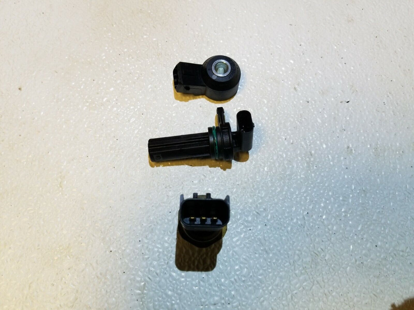 15 16 17 Jeep Renegade 2.4l Crankshaft Knock Oil Pressure Sensor OEM 20k Miles