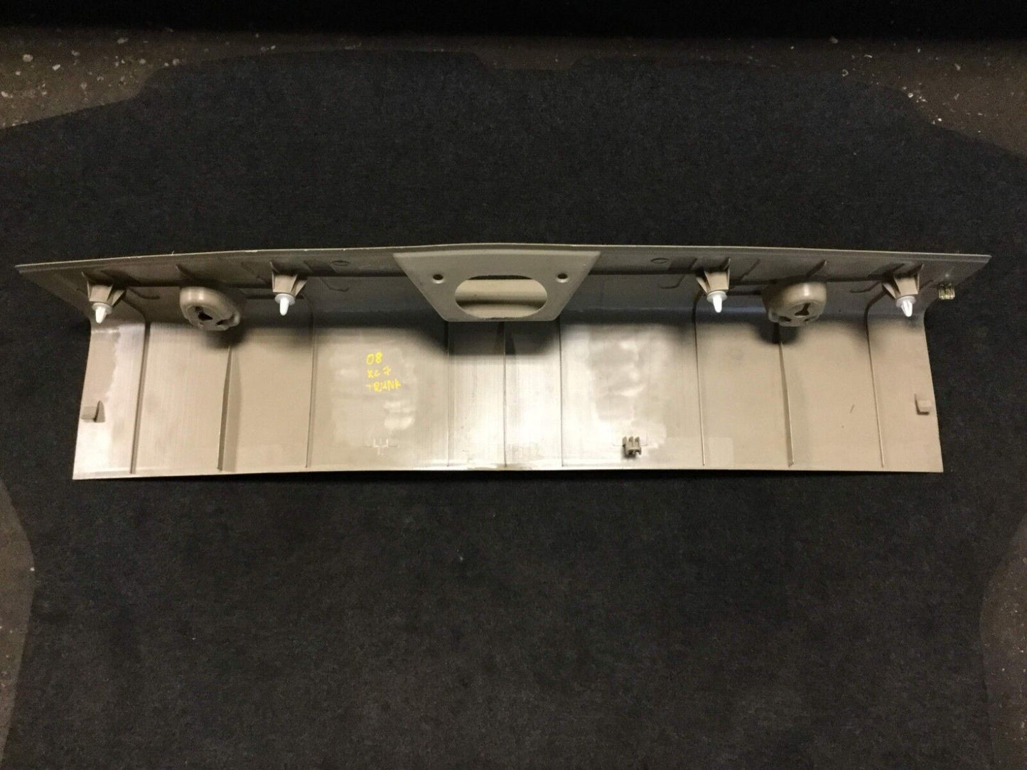07 08 09 Suzuki Vitara Xl-7 Trunk Latch Cover Sill Scuff Panel OEM