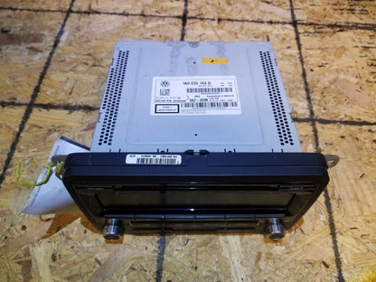 11 12 13 2013 Volkswagen Jetta Audio AM FM Radio Cd Player Receiver OEM #140