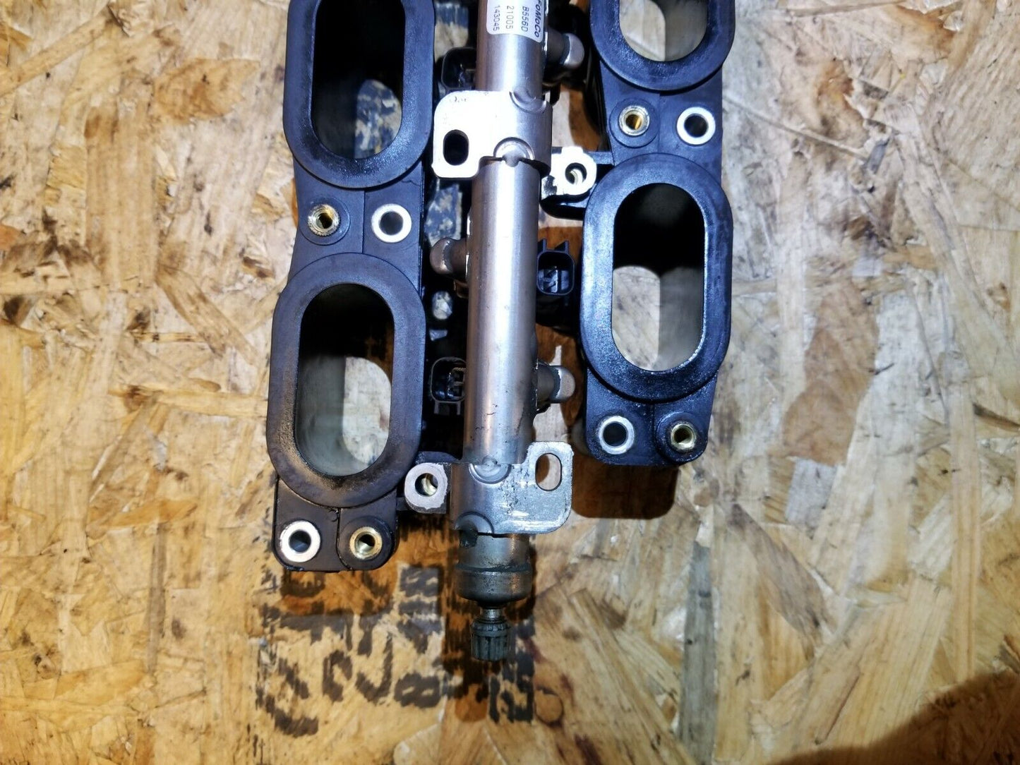 06 07 08 09 Mercury Milan 3.0l Fuel Rail W/ Intake Manifold OEM 71k