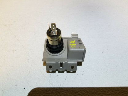 05 06 07 08 Acura Rl Power Outlet 12v 120w OEM