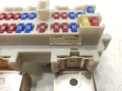 2006-2012 Nissan Armada Fuse Relay Box  OEM