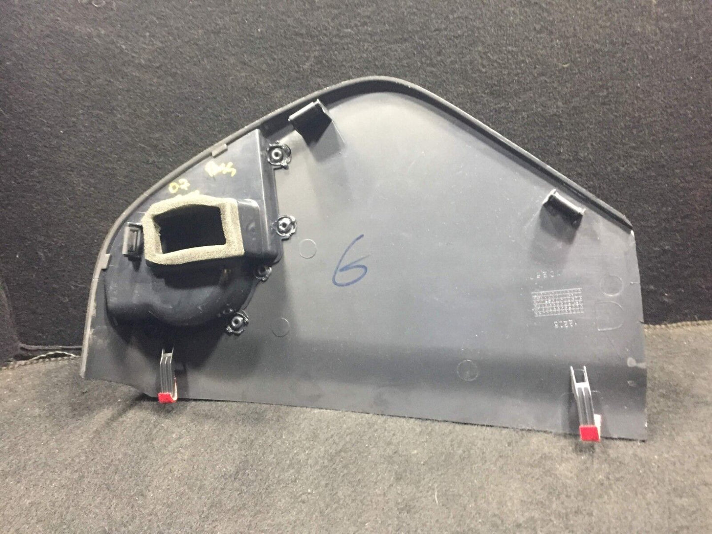 04 05 06 07 Cadillac CTS Right Pass Dash End Cap Air Vent Panel OEM
