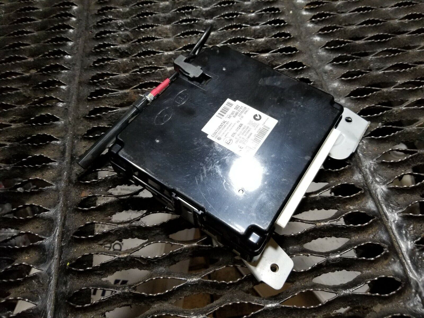 12 13 14 15 16 Hyundai Veloster Theft Locking Smart Keyless Control Modul OEM