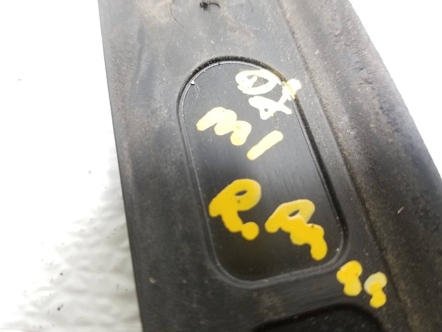 06 07 08 09 10 11 Mercedes Ml500 Door Lower Seal Strip Right Pass Side 2pcs OEM
