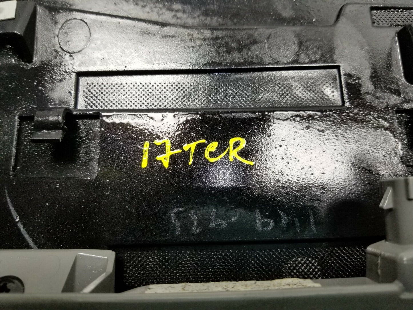 14 15 16 17 GMC Terrain Trunk Lid Tailgate Spoiler Wing OEM 14k Miles