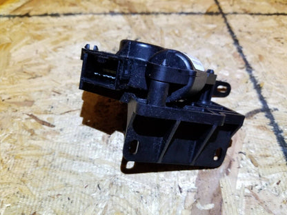 03 04 05 06 07 08 09 10 11 Lincoln Town Car AC Blend Door Flap Actuator OEM 65k