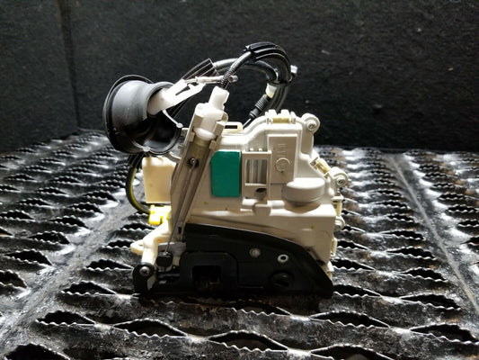2013 2014 2015 2016 Audi A4 B8 Rear Right Passenger Side Door Lock Actuator OEM