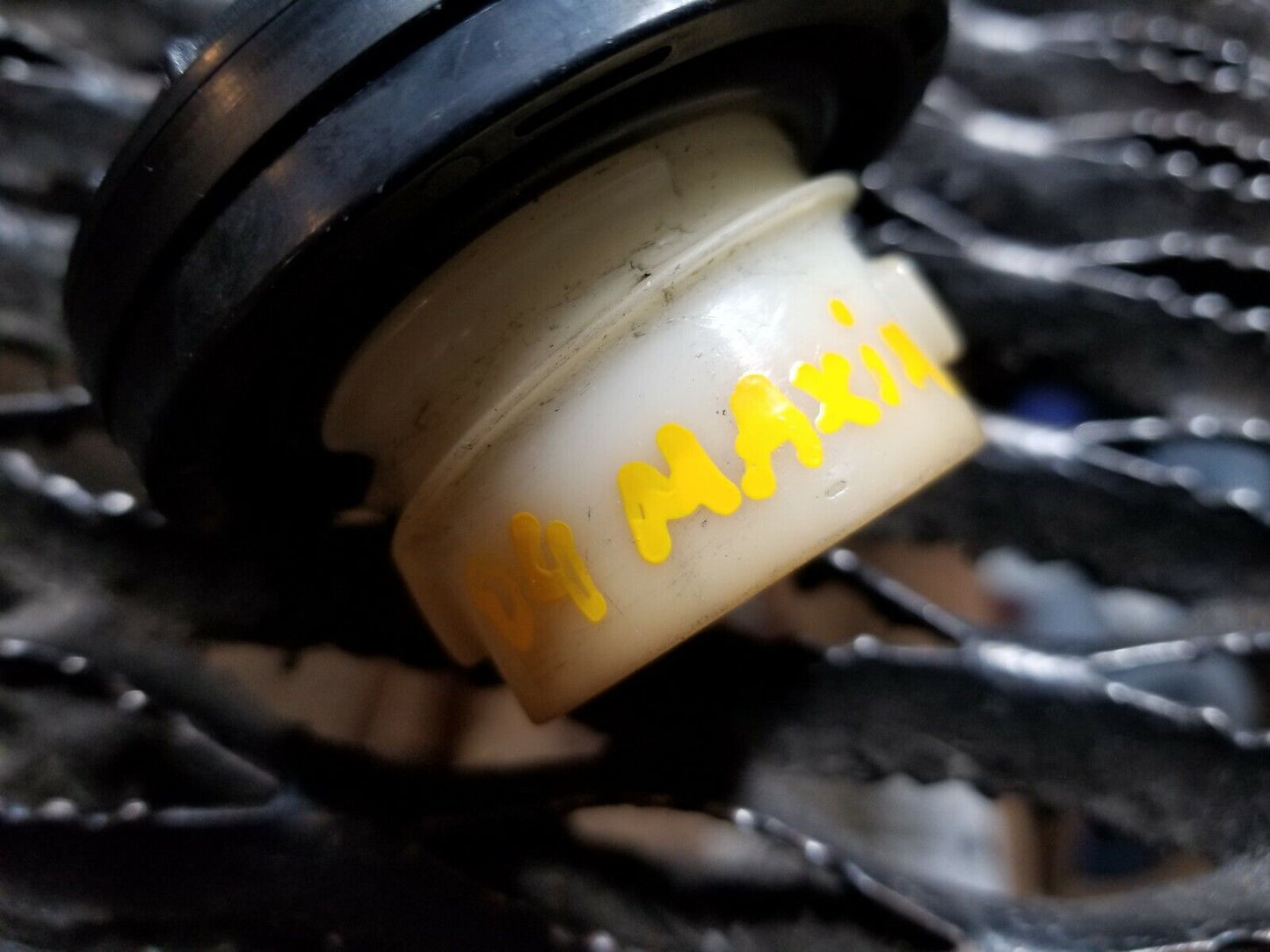 04 05 06 07 08 Nissan Maxima Fuel Tank Gas Cap OEM