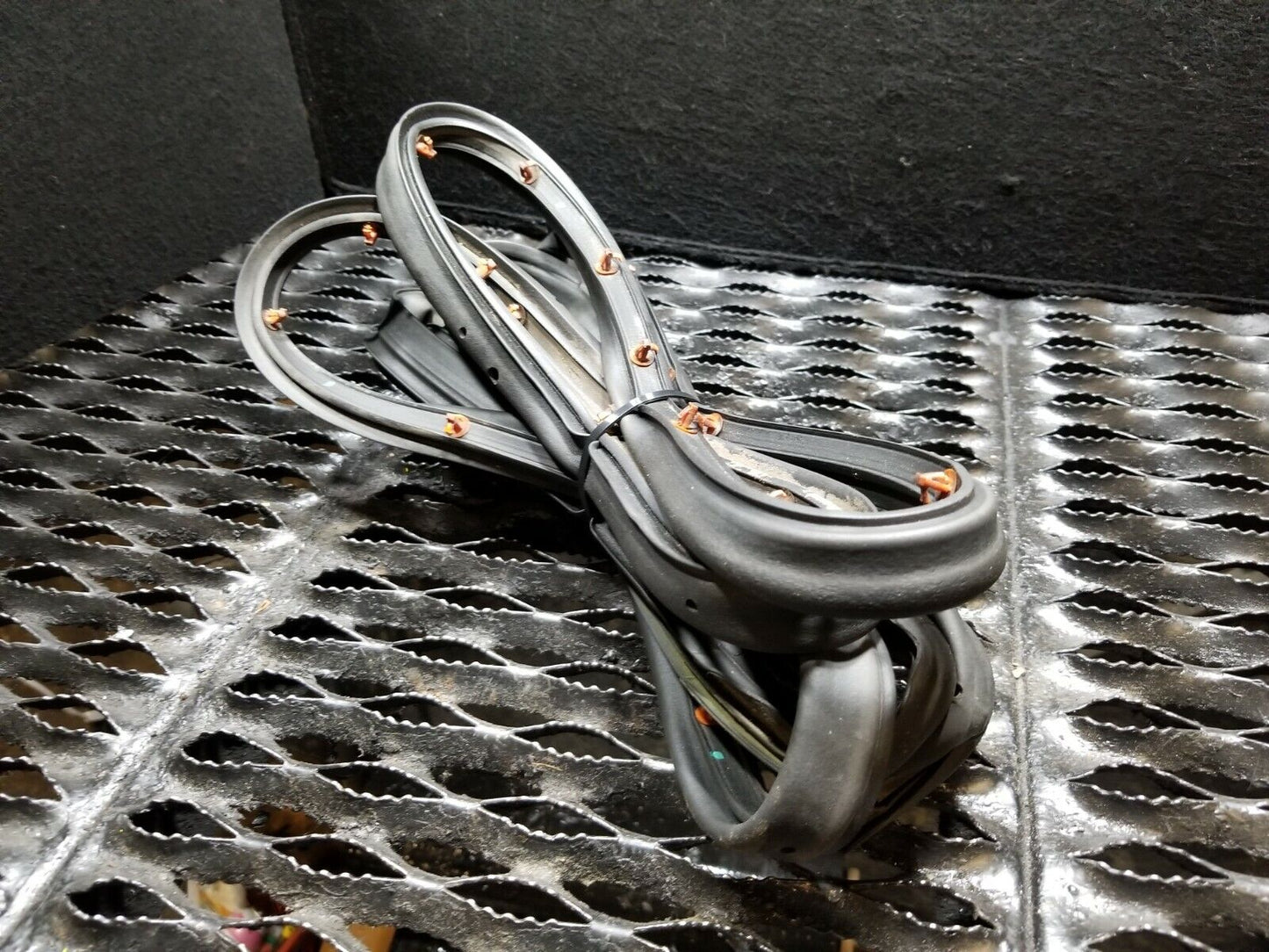 11 12 13 14 Ford Edge Rear Right Pass Door Weatherstrip Seal OEM