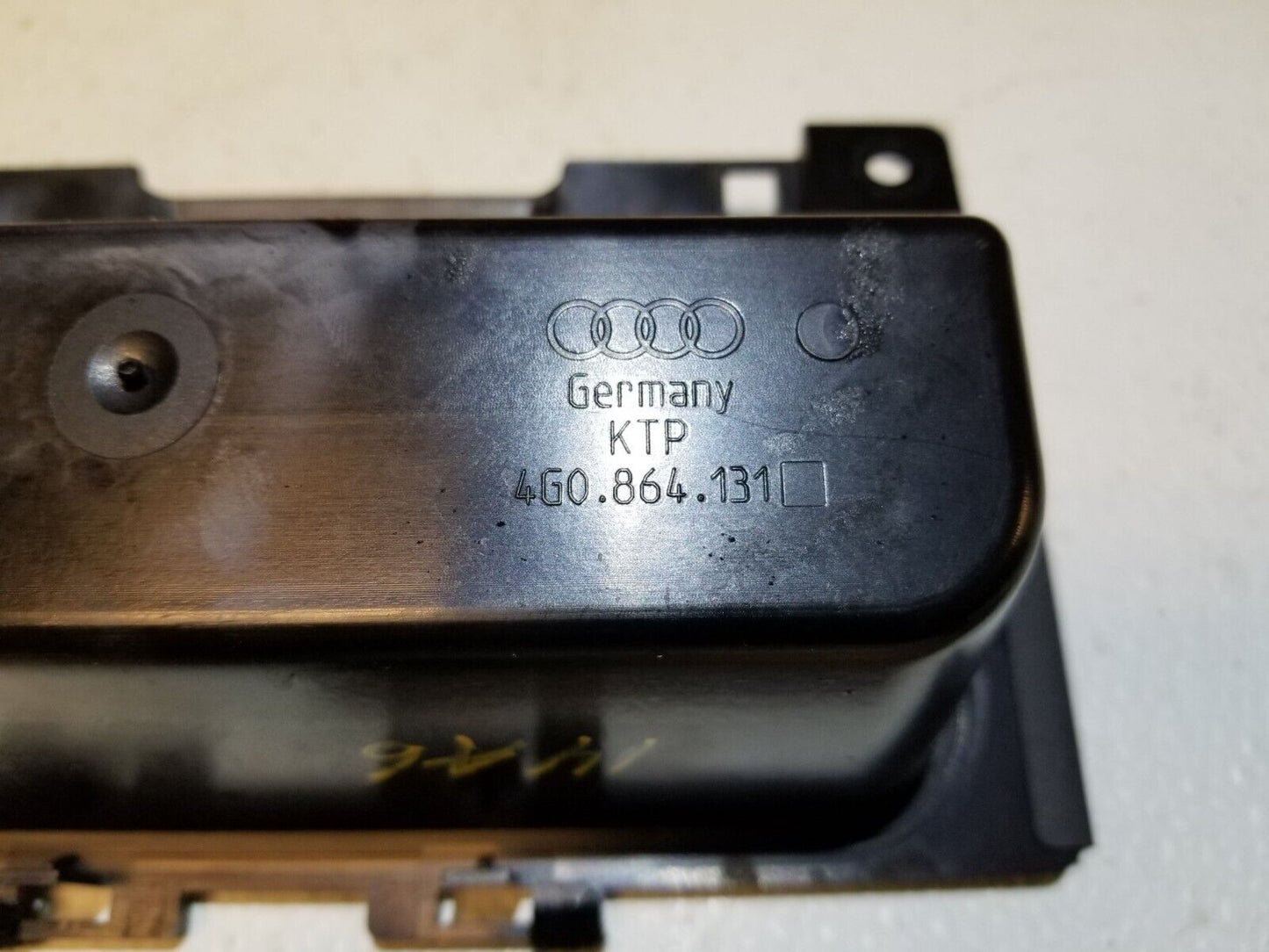 12 13 14 15 Audi A6 Center Console Storage Bin Tray Box Insert Mat OEM