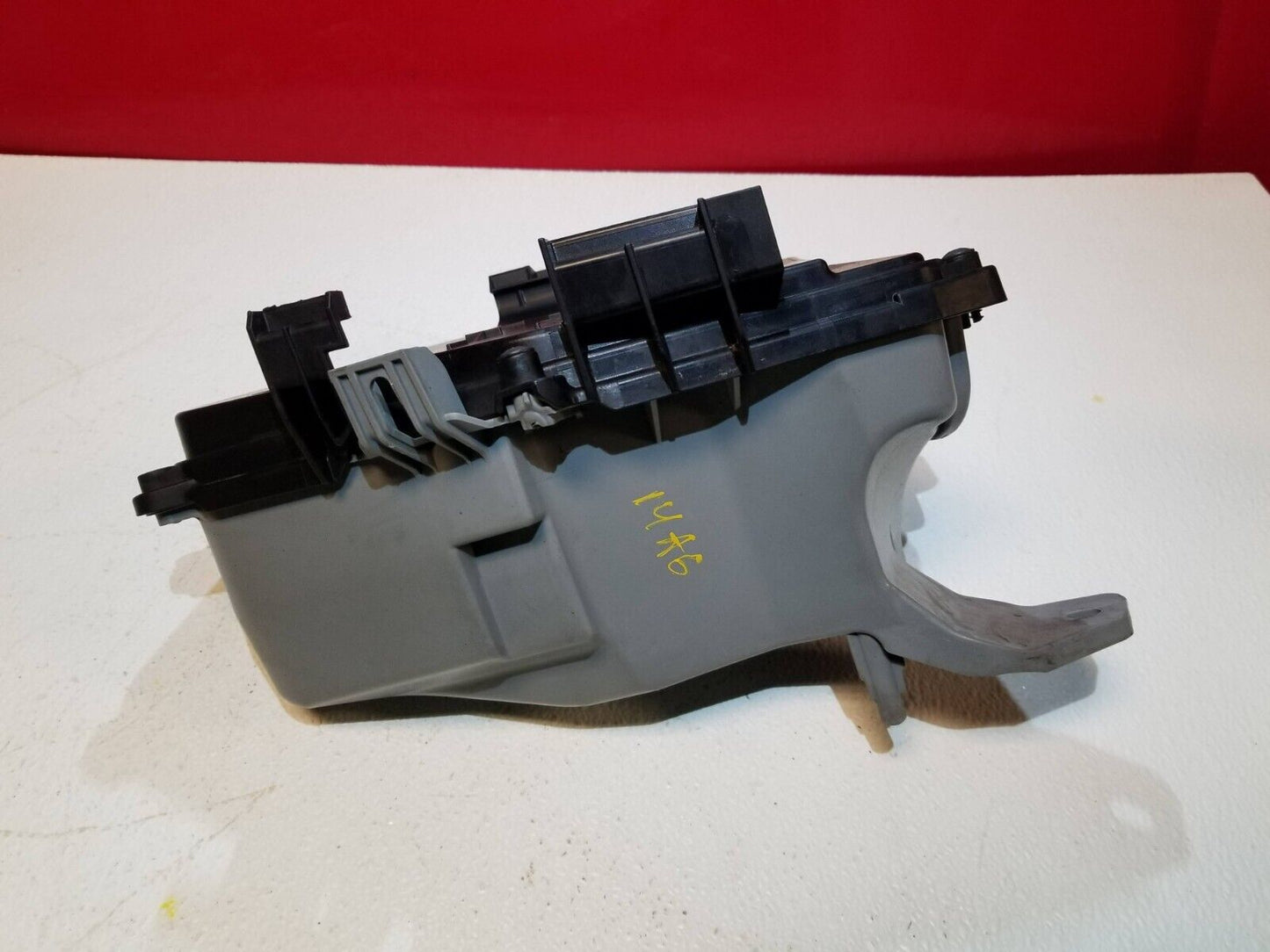 12 13 14 15 Audi A6 3.0t Engine Computer Control Module Ecm Housing Cover  OEM