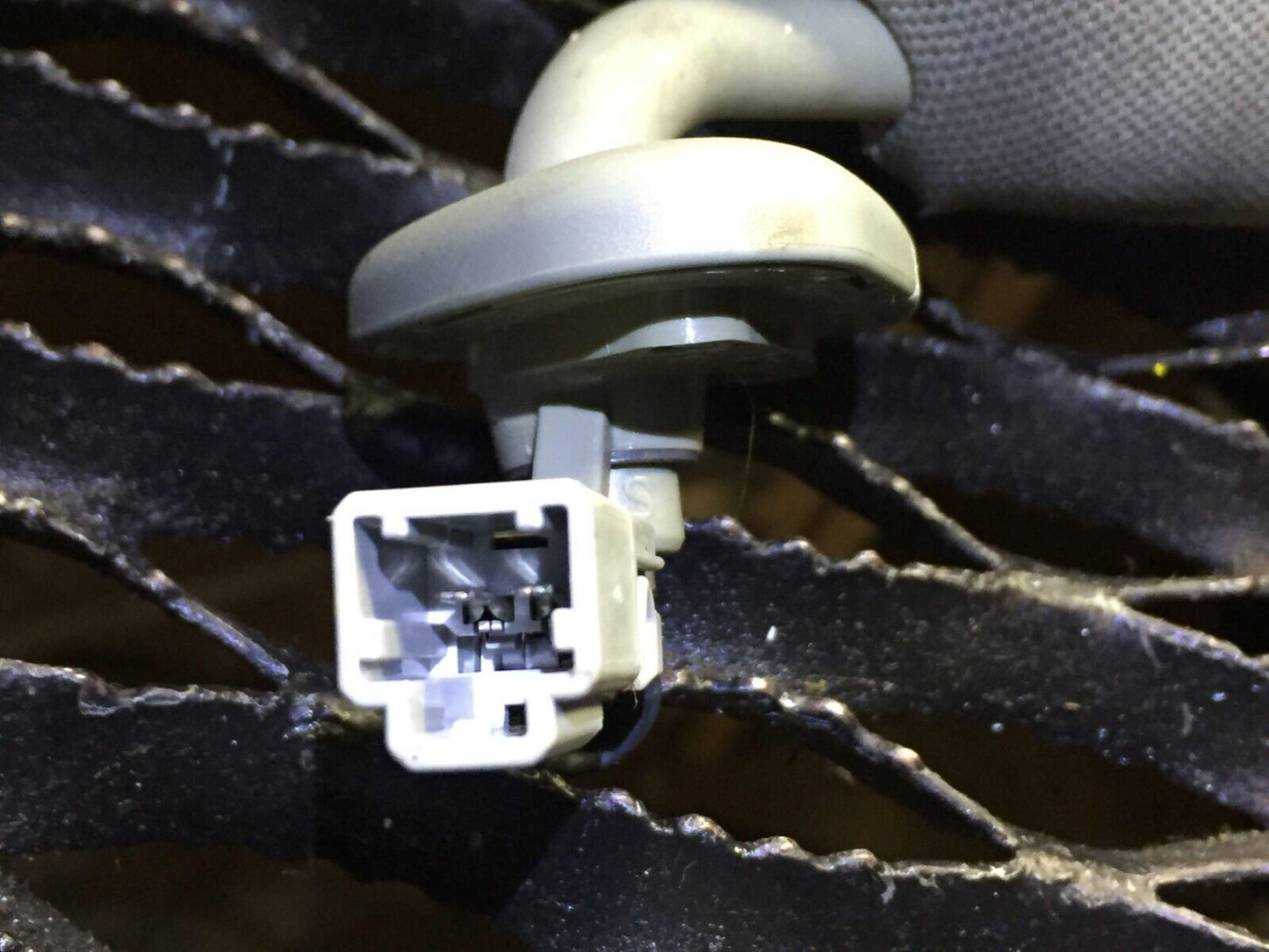 2008 2009 2010 Honda Odyssey Sun Visor Front Right Passenger OEM D43