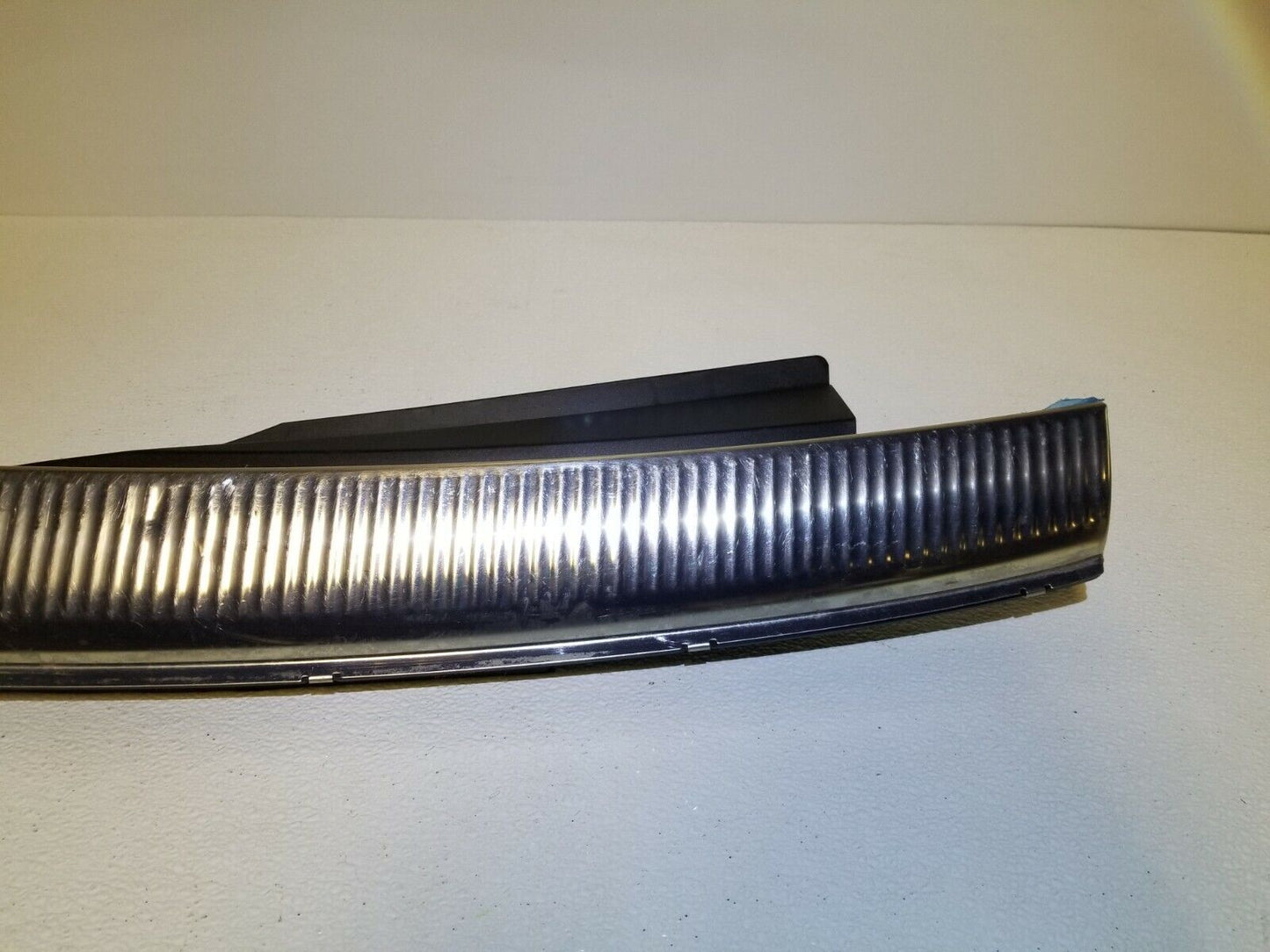 11 12 13 14 15  Audi Q7 Trunk Chrome Scuff Plate Sill Trim Cover 4l0864483 OEM