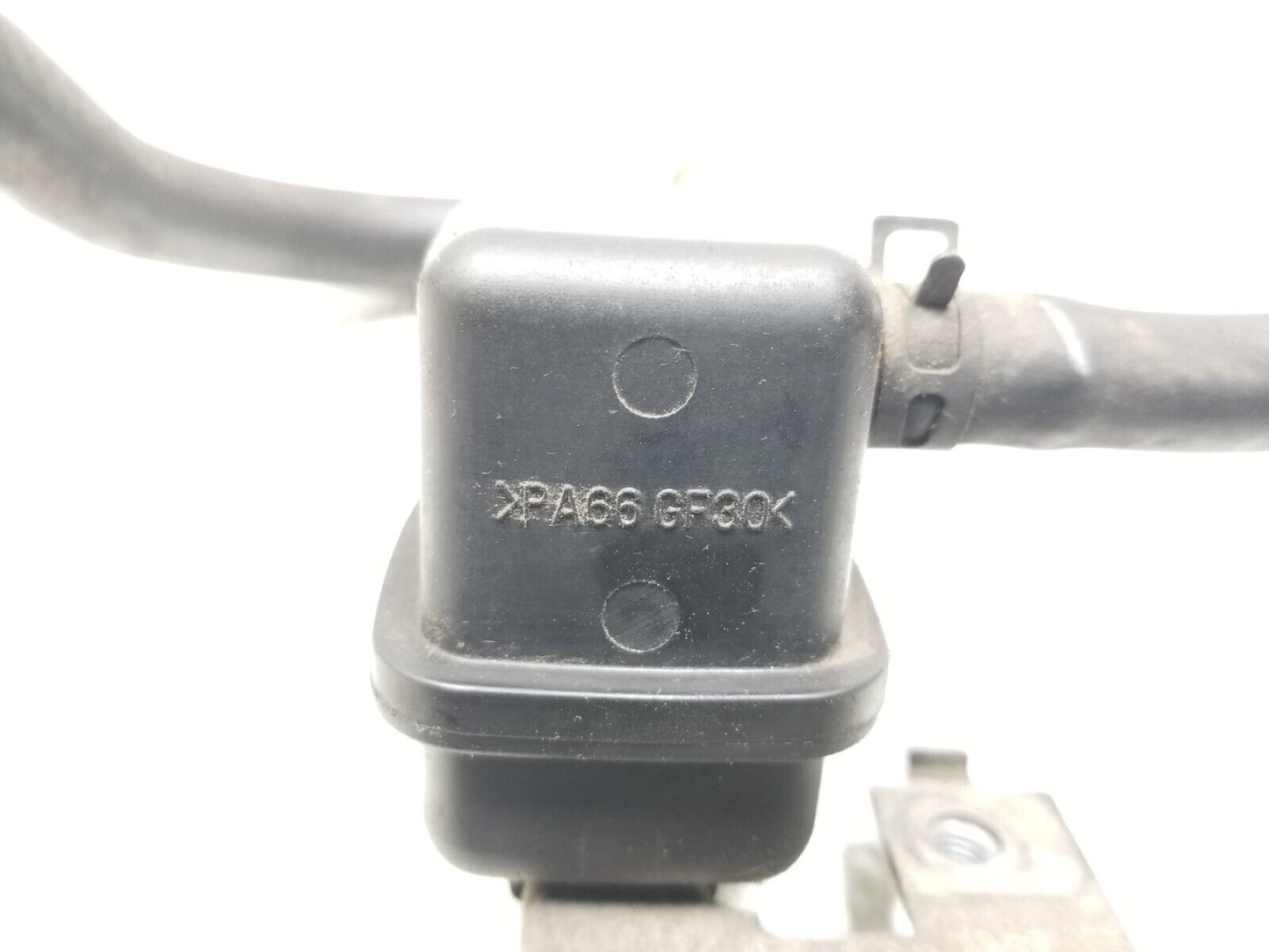 05 06 07 08 Acura Rl Pcv Valve W/ Hose Pipe 3.5l OEM