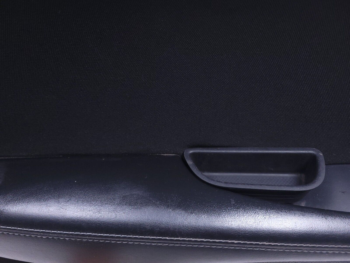 15 - 18 Dodge Challenger Front Door Trim Panel Left Driver Side OEM 87k