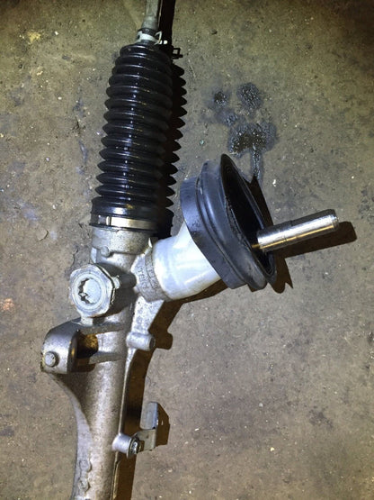 07 08 09 10 11 12 Nissan Versa Power Steering Gear Rack & Pinion OEM 84k