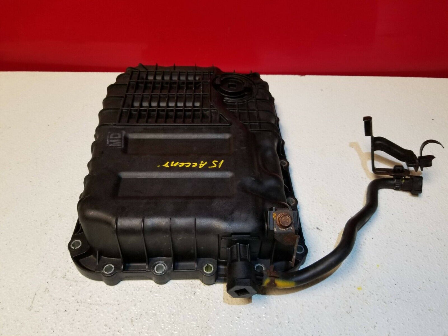 15 16 17 Hyundai Accent Auto Transmission Valve Body Cover Oil Pan OEM 6-speed