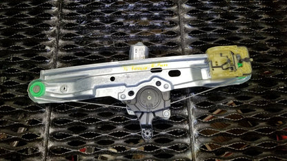 15 16 17 18 Ford Focus Rear Right Pass Side Window Regulator Motor OEM 14k