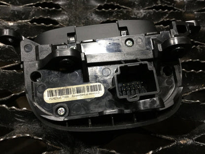 07 08 09 Suzuki Grand Vitara Xl-7 Steering Wheel Cruise Control Switch OEM