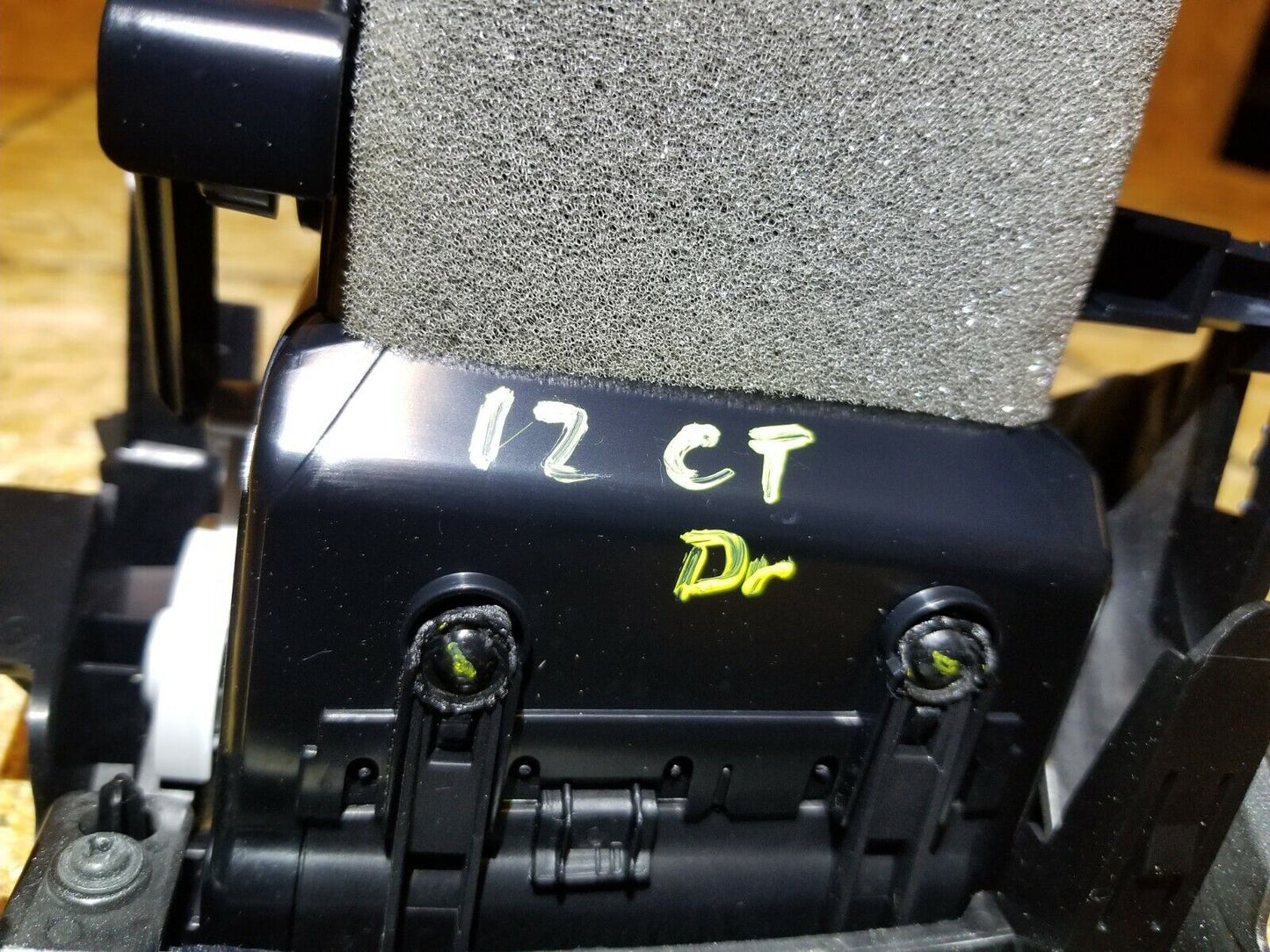 11 12 13 14 15 Lexus CT200h Front Left Driver Side Dash Air Vent OEM