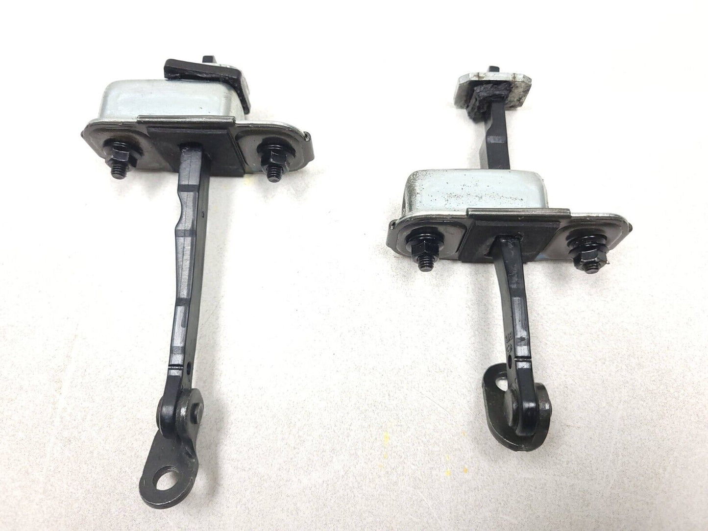 2013-2016 Genesis Coupe Door Checker Hinge Arm Stopper Left & Right Pair OEM