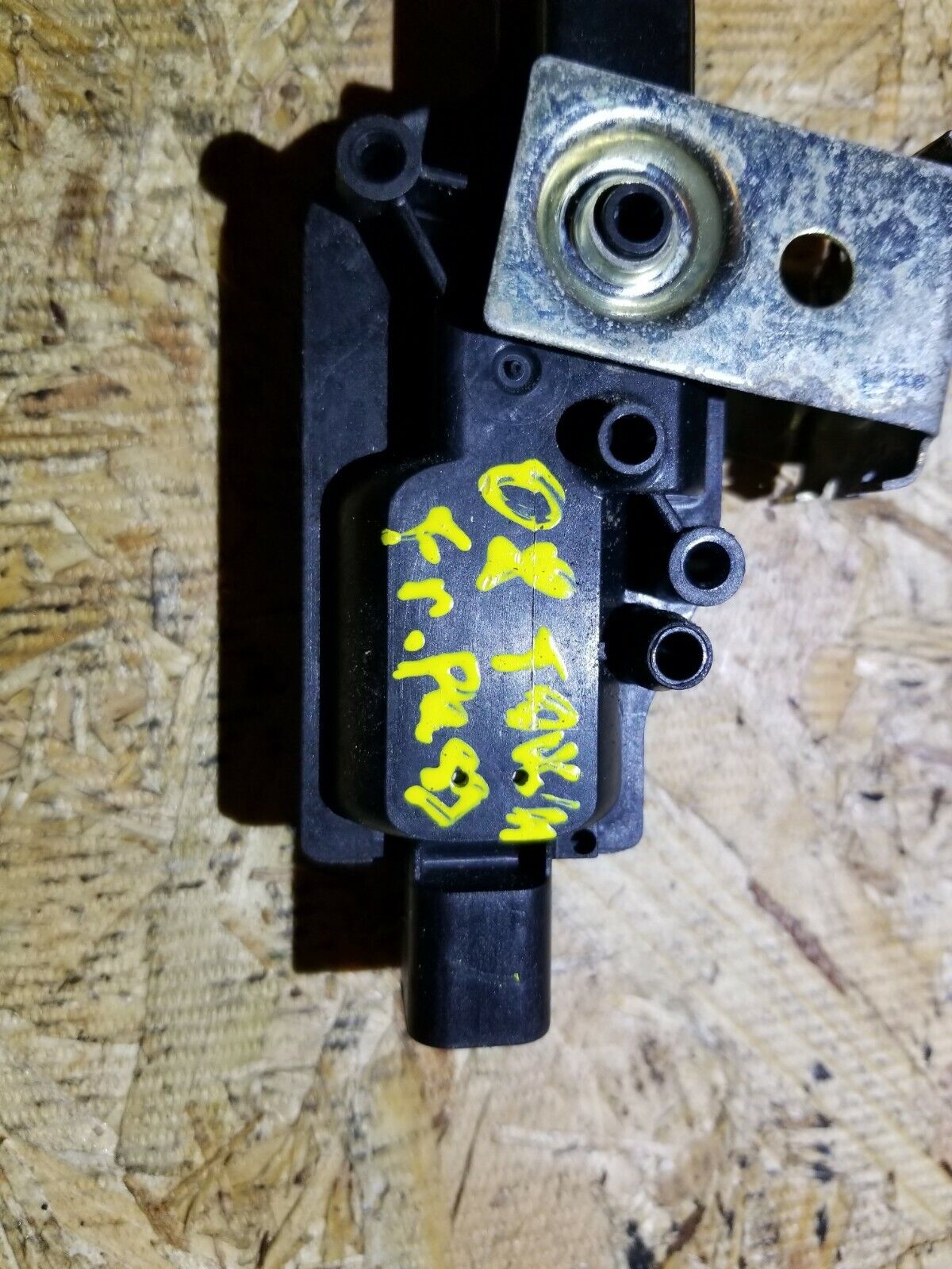 05 06 07 08 09 10 11 Lincoln Town Car Front Right Door Lock Actuator Lh OEM 65k