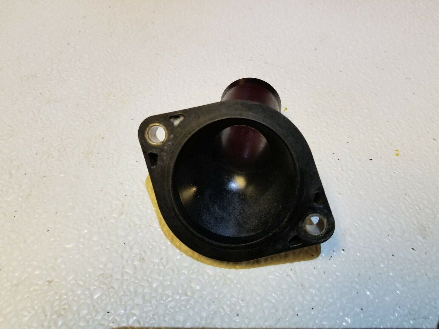 04 05 06 Scion Xa 1.5l Thermostat Housing OEM